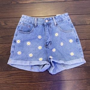 Flower jean shorts size s